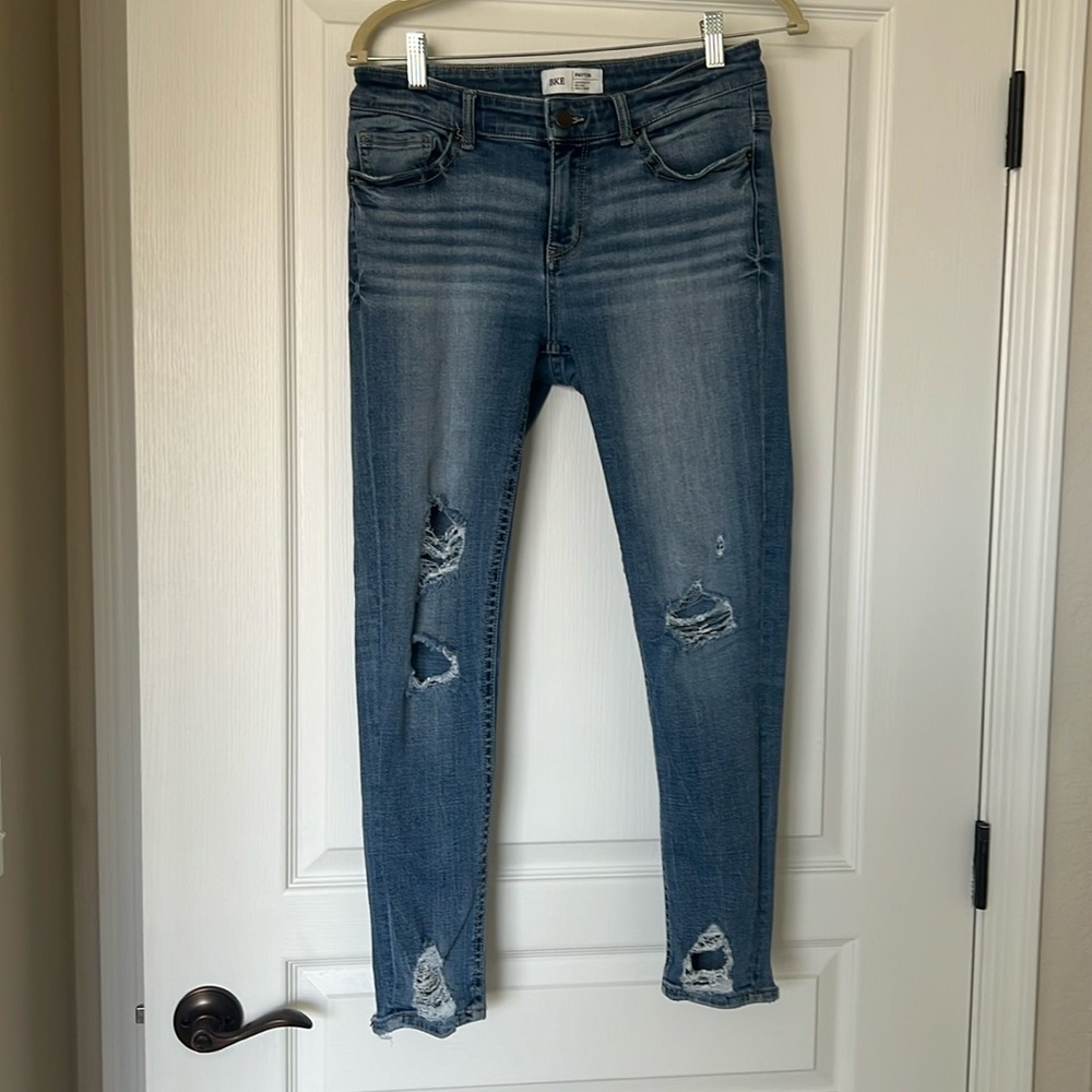Mid rise skinny jeans